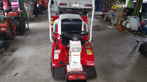 รถพรวนดิน นั่งขับ ขนาดเล็ก ขับ4 ล้อ 4 WD