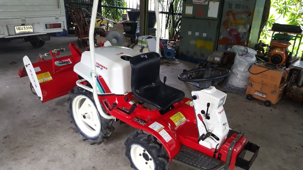 รถพรวนดิน นั่งขับ ขนาดเล็ก ขับ4 ล้อ 4 WD