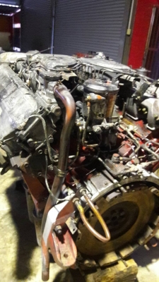 ขายเครื่องยนต์ฮีโน่ V8,F20C--355 แรงม้า แสตนดาร์ดเดิมๆ ติดดีมาก แน่นๆ