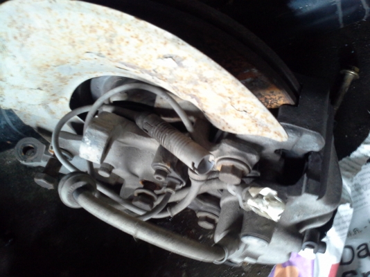 ดิสคู่หน้า พร้อมคาลิปเปอร์ BMW E36