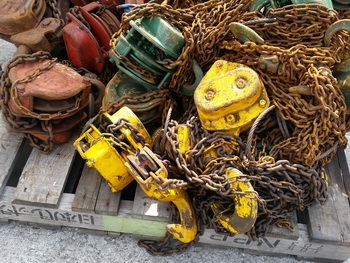 ขาย รอกโซ่เก่าญี่ปุ่นแท้ ไช้งานได้ดี รับประกัน รับแรงน้ำหนักอย่างดี ขาย รอกโซ่เก่าญี่ปุ่นแท้ ไช้งานได้ดี รับประกัน รับแรงน้ำหนักอย่างดี