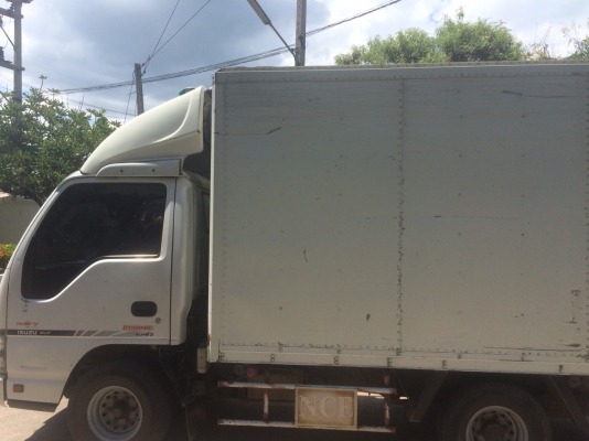 NKR 100 แรง  ปี 08  สภาพสวยๆ  ราคา   385,000  บาท