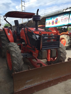 ขาย M9540 มือสอง พร้อมใบดันหน้า แถมอุปกรณ์หลัง 1 ชิ้น ยางใหม่ 4 เส้น