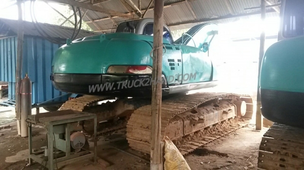 รถแบคโฮ KOBELCO SK200 MARK 5 รถแบคโฮ KOBELCO SK200 MARK 5