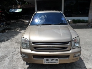 ISUZU D MAX CAB 4 SLX 3.0 AUTO ปี 2004 รถสวยพร้อมใช้ จัดไฟแนนซ์ได้ T.086-527-9533 ISUZU D MAX CAB 4 SLX 3.0 AUTO ปี 2004 รถสวยพร้อมใช้ จัดไฟแนนซ์ได้ T.086-527-9533