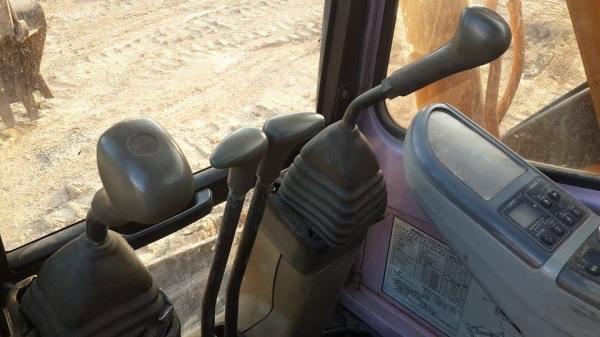 ขายรถขุดมือสองญี่ปุ่นSUMITOMO SH55U-2แทรคเหล็ก ขายรถขุดมือสองญี่ปุ่นSUMITOMO SH55U-2แทรคเหล็ก