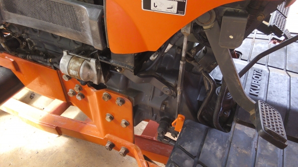 ขายรถไถคูโบต้าL4708 มีใบมีดผาลพรวนโรตารี่ตราช้างพร้อมใช้งานครับ