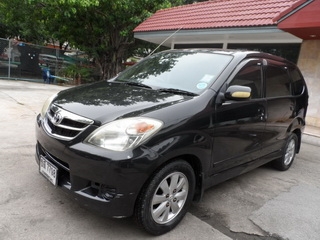 TOYOTA AVANZA 1.5 MT ปี 2008 รถสวยพร้อมใช้ จัดไฟแนนซ์ได้  T.086-527-9533