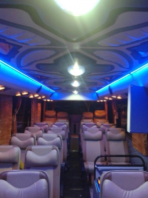 ลดราคาสุดๆ รถบัส6 ล้อ ทรงวอลโว