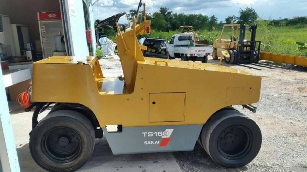 ขายครับ รถบด Sakai ts160 รุ่นใหม่ มีสเปรย์น้ำหน้า หลัง รถสวยมาก เก่าญี่ปุ่นแท้ๆ ขายครับ รถบด Sakai ts160 รุ่นใหม่ มีสเปรย์น้ำหน้า หลัง รถสวยมาก เก่าญี่ปุ่นแท้ๆ