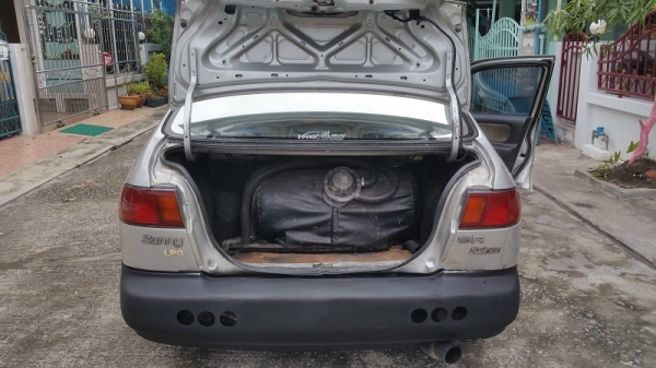 นิสสัน ซันนี่ เครื่องSR20ฝาแดง เกียร์ออโต้ ติดแก๊ส