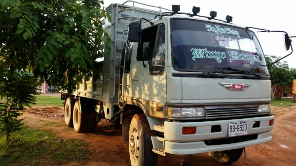 ขายสิบล้อ Hino FM 3 M 2เพลา ไม่ดรั้ม เครื่อง 240 แรง มีลำโพงลากลูก เอกสารพร้อม รถสวย 0811838154 ขายสิบล้อ Hino FM 3 M 2เพลา ไม่ดรั้ม เครื่อง 240 แรง มีลำโพงลากลูก เอกสารพร้อม รถสวย 0811838154