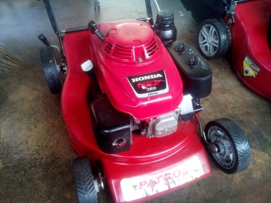 ขายรถตัดหญ้าHONDAเดินตาม มือสองสภาพสวยครับ ขายรถตัดหญ้าHONDAเดินตาม มือสองสภาพสวยครับ