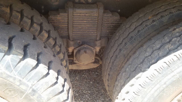 ขายครับ 251 ปี53 ดั้มสามมิตร ยางดีจัด