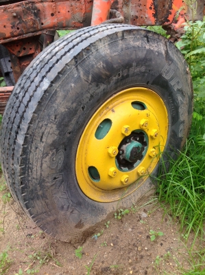 ขายกะทะล้อ8น๊อตพร้อมยาง