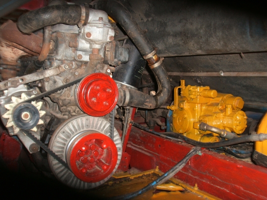 ขายรถเกียวข้าวไทยเส็งยนต์ รุ่นมดตะนอย อุ้ม 2.5 ตัน ตัวเดิน 12 HT นอก ปั้มไดกิ้นส์เบอร์ 23 เครื่องยนต์นิสสัน 230 แรงม้า