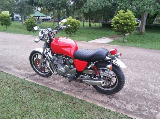 XJ 400 คลาสสิคไปเลยครับ เอาไปทำคาเฟ่ อย่าบอกใครเชียว XJ 400 คลาสสิคไปเลยครับ เอาไปทำคาเฟ่ อย่าบอกใครเชียว