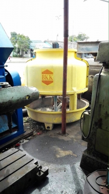 Sale>> ถังคูลลิ่ง BKK พร้อมปั้มน้ำ 3 HP. 380V. 4 นิ้ว. สภาพสวย พร้อมใช้ 089-2499-123 นครปฐม