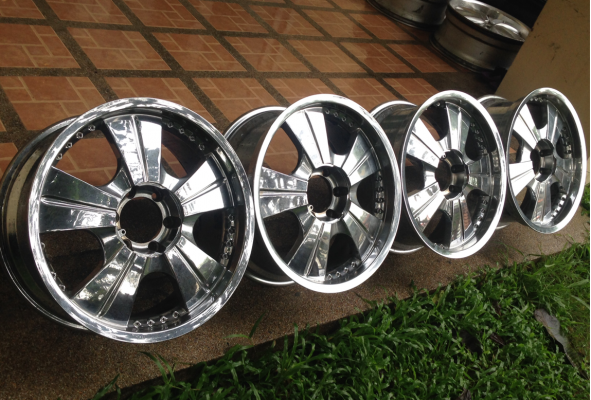 ล้อ VIP ขอบ20 6รู139 สภาพสวย ไม่มีซ่อม