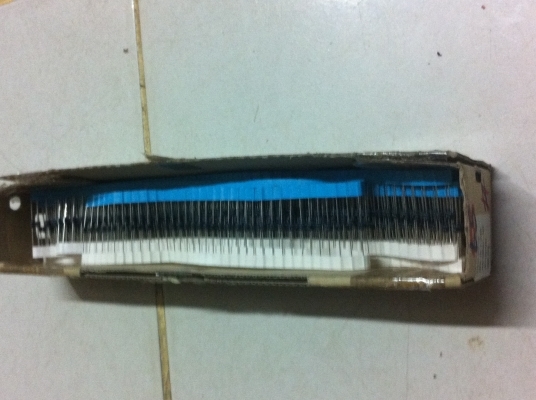 ไดโอด การทำงานเปลี่ยนกระแสสลับเป็นกระแสตรง ของใหม่ในแพ็คมีสองกล่อง นำไปใช้งานได้เลยทั่วไป (ให้ทั้งกล่อง)