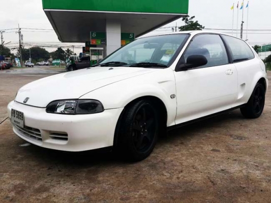Honda civic eg 3d เกียร์ออโต้ เครื่อง vtec ดิสก์ 4 ล้อ เบาะพับตัวนอก โป่งหน้าหลัง ราคาไม่แพง