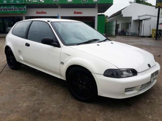 Honda civic eg 3d เกียร์ออโต้ เครื่อง vtec ดิสก์ 4 ล้อ เบาะพับตัวนอก โป่งหน้าหลัง ราคาไม่แพง