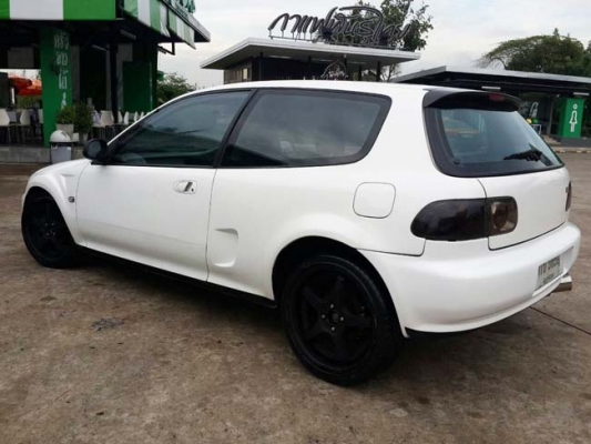 Honda civic eg 3d เกียร์ออโต้ เครื่อง vtec ดิสก์ 4 ล้อ เบาะพับตัวนอก โป่งหน้าหลัง ราคาไม่แพง