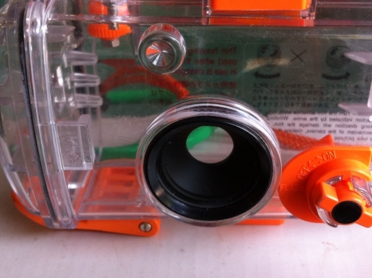 ตัวครอบกล้องเพื่อกันน้ำ เอาไว้ภ่ายใต้น้ำได้ ของใหม่ตามภาพ ได้จากญี่ปุ่น