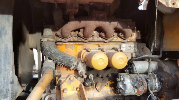 ขายรถตักล้อยาง KOMATSU 510 กรองคู่ พร้อมใช้งาน สนใจโทร 081-970-1072