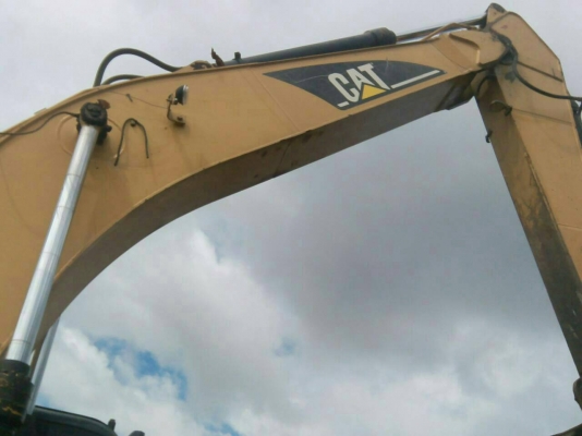 ขายรถแบคโฮ CAT 320C ราคา 1200000