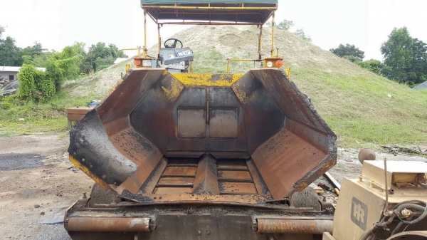 ขายรถปูยาง SUMITOMO HA-45W เอกสารเล่มทะเบียน รถใช้งานได้ปกติ ราคาคุยกันได้ครับ