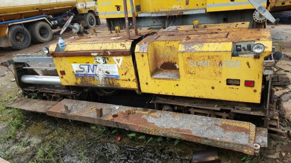 ขายรถปูยาง SUMITOMO HA-45W เอกสารเล่มทะเบียน รถใช้งานได้ปกติ ราคาคุยกันได้ครับ