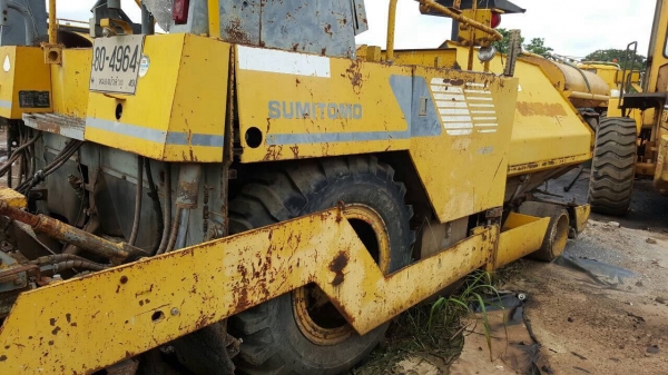 ขายรถปูยาง SUMITOMO HA-45W เอกสารเล่มทะเบียน รถใช้งานได้ปกติ ราคาคุยกันได้ครับ