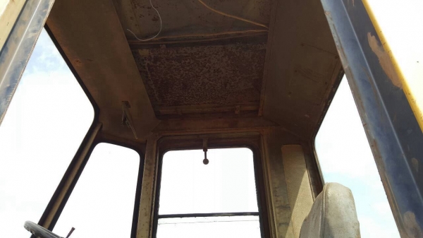 ขายรถตัก KOMATSU WA180 สภาพพร้อมใช้งาน เอกสารเล่มทะเบียนครบ เครื่องดี ปั้มดี ยางเต็มทุกเส้น ขายรถตัก KOMATSU WA180 สภาพพร้อมใช้งาน เอกสารเล่มทะเบียนครบ เครื่องดี ปั้มดี ยางเต็มทุกเส้น