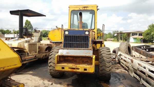 ขายรถตัก KOMATSU WA180 สภาพพร้อมใช้งาน เอกสารเล่มทะเบียนครบ เครื่องดี ปั้มดี ยางเต็มทุกเส้น ขายรถตัก KOMATSU WA180 สภาพพร้อมใช้งาน เอกสารเล่มทะเบียนครบ เครื่องดี ปั้มดี ยางเต็มทุกเส้น