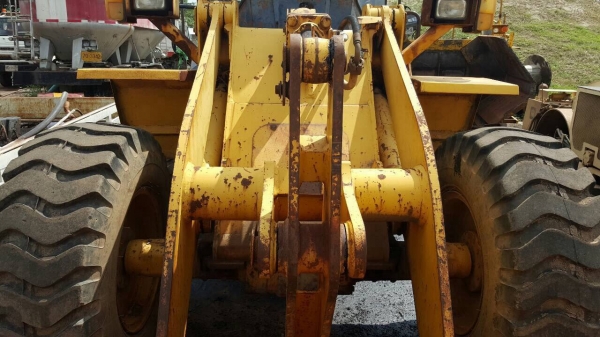 ขายรถตัก KOMATSU WA180 สภาพพร้อมใช้งาน เอกสารเล่มทะเบียนครบ เครื่องดี ปั้มดี ยางเต็มทุกเส้น ขายรถตัก KOMATSU WA180 สภาพพร้อมใช้งาน เอกสารเล่มทะเบียนครบ เครื่องดี ปั้มดี ยางเต็มทุกเส้น