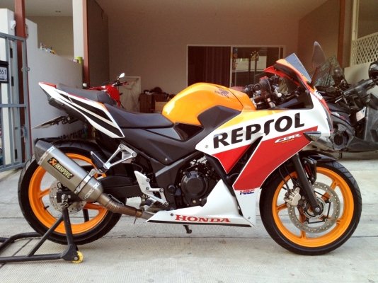 ขาย CBR300 r ปี2014 สภาพสวย วิ่งน้อย ท่อแต่ง ราคา 99000 บาท ต่อรองได้