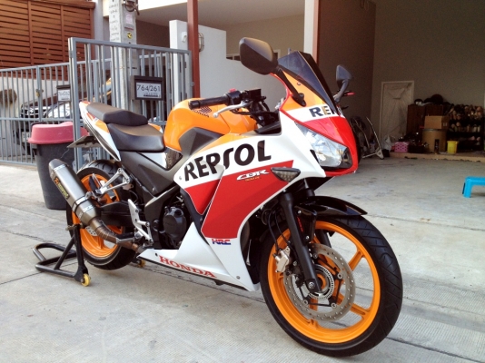 ขาย CBR300 r ปี2014 สภาพสวย วิ่งน้อย ท่อแต่ง ราคา 99000 บาท ต่อรองได้
