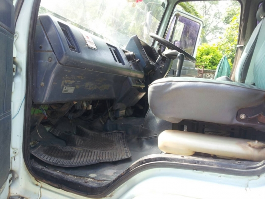 หกล้อ อีซูซุ FSR195 นางฟ้า ปี38 รถสวยกริบบางเดิมทั้งคัน ทะเบียนพร้อมโอน รถสวยครับ