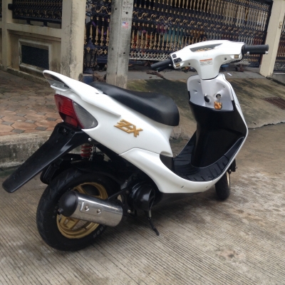 Honda dio zx