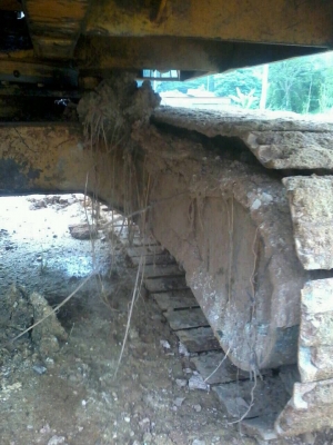 ขายแบคโฮ KOMATSU PC60-5 มีแอร์ ใบอินวอยพร้อม สนใจโทร 081-970-1072