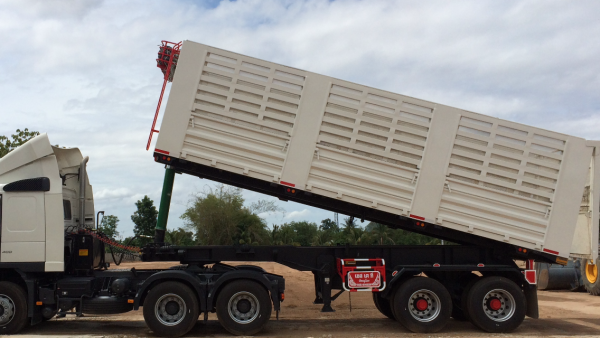 วอลโว่ หัวลาก ปี58 ขายดาวน์