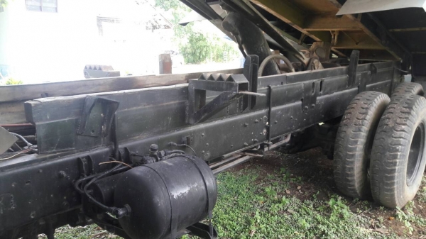 สิบล้อ อีซูซุ ร็อค วางเครือง P1- 280 สโลส 2เพา สภาพดีสวยพร้อมใช้ ทะเบียนพร้อมโอน ราคา 685,000บ