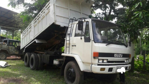 สิบล้อ อีซูซุ ร็อค วางเครือง P1- 280 สโลส 2เพา สภาพดีสวยพร้อมใช้ ทะเบียนพร้อมโอน ราคา 685,000บ