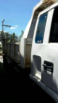 หกล้อ อีซูซุ FRR-195 ดั้ม5 คิว สภาพดีพร้อมใช้ ทะเบียนพร้อมโอน หกล้อ อีซูซุ FRR-195 ดั้ม5 คิว สภาพดีพร้อมใช้ ทะเบียนพร้อมโอน