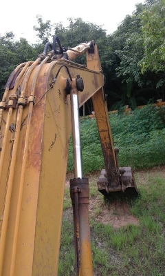 ขายด่วนรถ แบ็คโฮ KOMATSU  PC 200 - 5