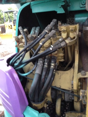 ขายค่ะ KOMATSU PC40-7 มึตู้ นำเข้าเองจากญี่ปุ่นมรเอกสารพร้อมค่ะ