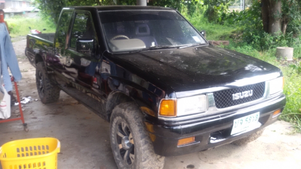 ขายปิคอัพอีสุ4&times;4เครื่อง2800เทอโบ