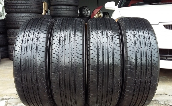ยาง,215-60-16 Bridgestone ER33 ปี14สวยๆไม่ปะ ชุด 4,500
