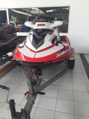ขายเจ็ตสกี มี 2 ลำให้เลือก